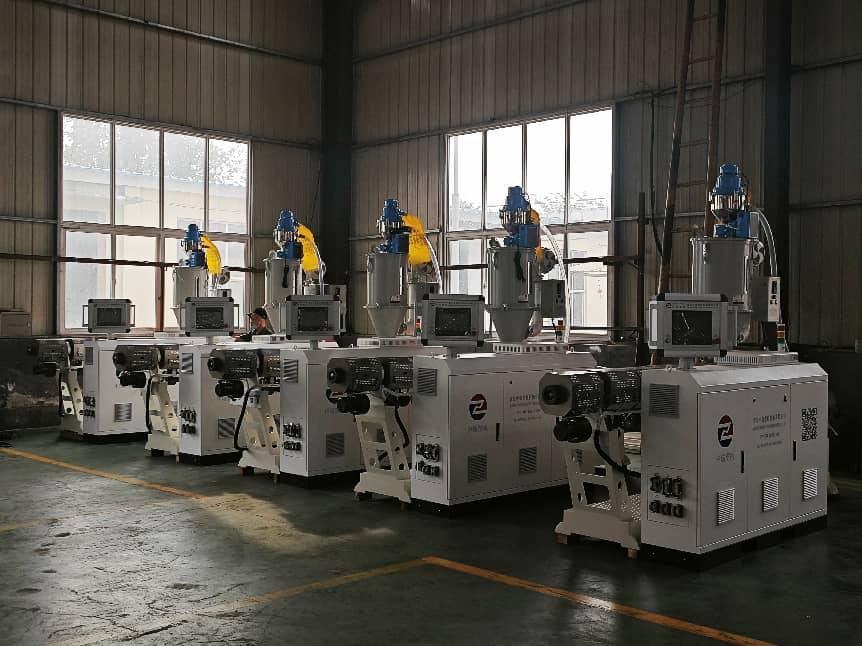 Single screw extruder