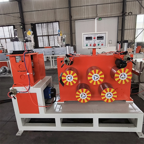 The five-roll traction machine in the pet strapping production line.jpg